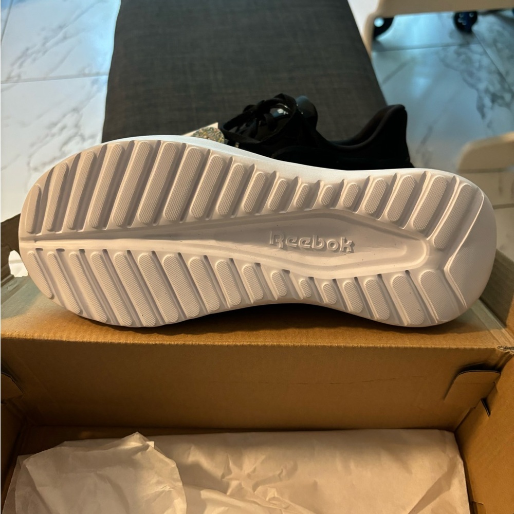 REEBOX ENERGEN LUX RUNNING SHOES - Picture 7 of 11